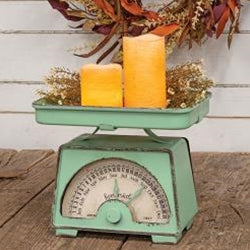 Vintage Style Display Scale Calendar