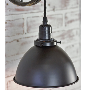 Vintage Style Pully Light, On/Off Keyed Switch, Matte Black Shade 40" Twisted Wire